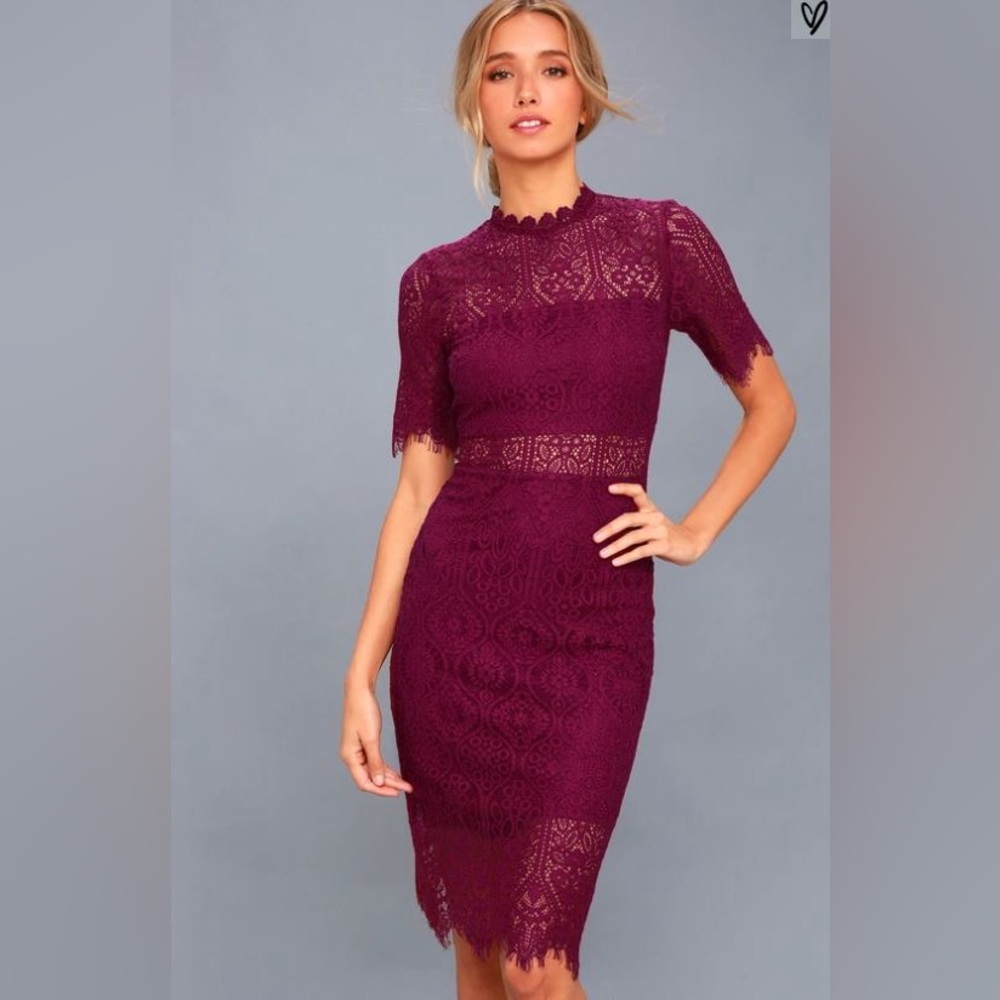 Burgundy Sheer Lace Short Sleeve Dress Size Medium
